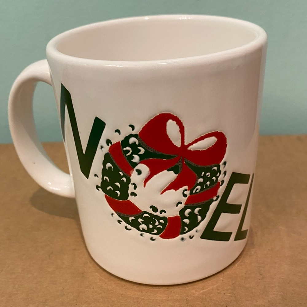 Waechtersbach Mug 12 oz. White Wreath "Noel" Christmas Mug